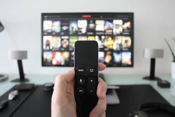 Roku TV Is No. 1 Selling Smart TV Operating System (OS) in U.S. and Canada