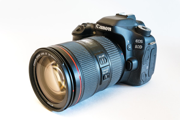 canon-camera-hall