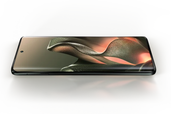 Motorola Introduces the New Edge 2025 3 Motorola Introduces the New Edge 2025